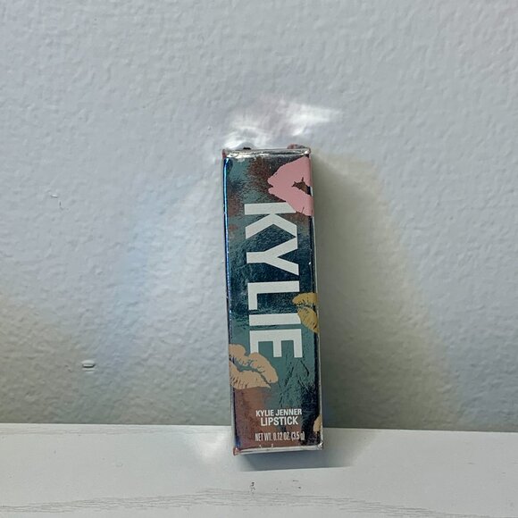 Kylie Jenner "Raspberry Charlotte" Lipstick NIB Damaged Tip Original Rare Pink - Picture 3 of 16
